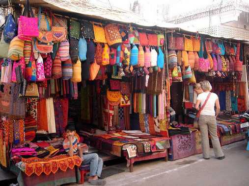 Top 15 Best Street Shopping Destinations In India style